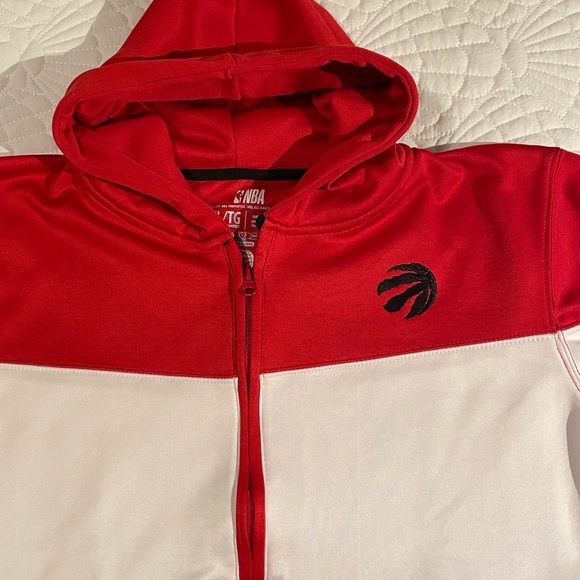 Toronto Raptors Half Zip Hoodie - Boys size XL - Picture 10 of 11